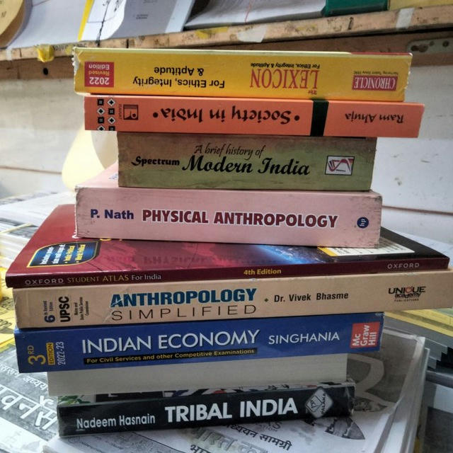 UPSC,PCS Books Shop 📚📚 Best sale 8851204558 call and WhatsApp