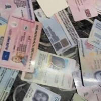 valse rijbewijs, valse identiteitskaarten, certificaten en gekloonde bankkaarten te koop .