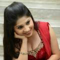 Beautiful_Indian_Leaks_aunty