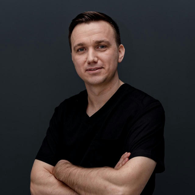 Андрей Пекарь, пластический хирург
