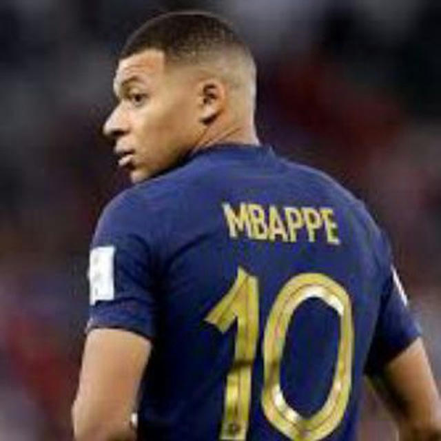 Mbappe (10)