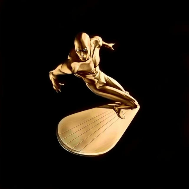 GOLDEN SURFER