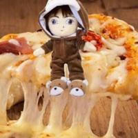 LAIN ON DA PIZZA