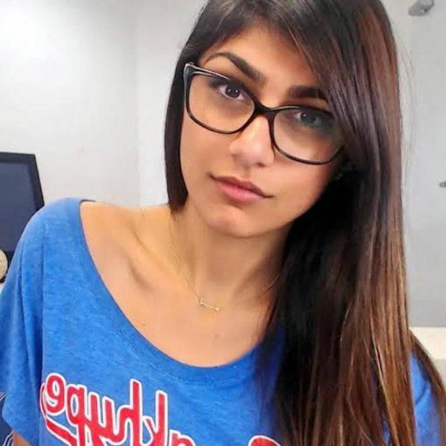 MIA-KHALIFA CHEAT