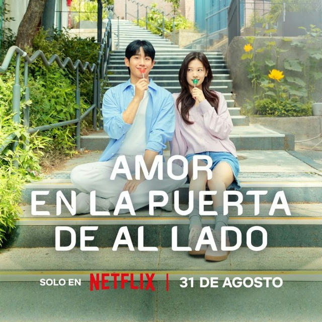 Love Next Door - Amor en la puerta de al lado