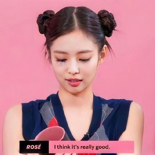 Jennie gifs.