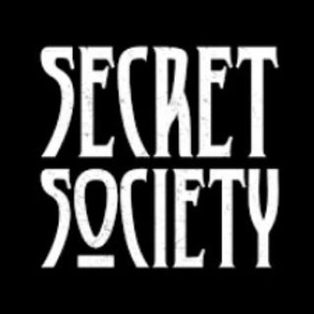 SECRET SOCIETY ♟