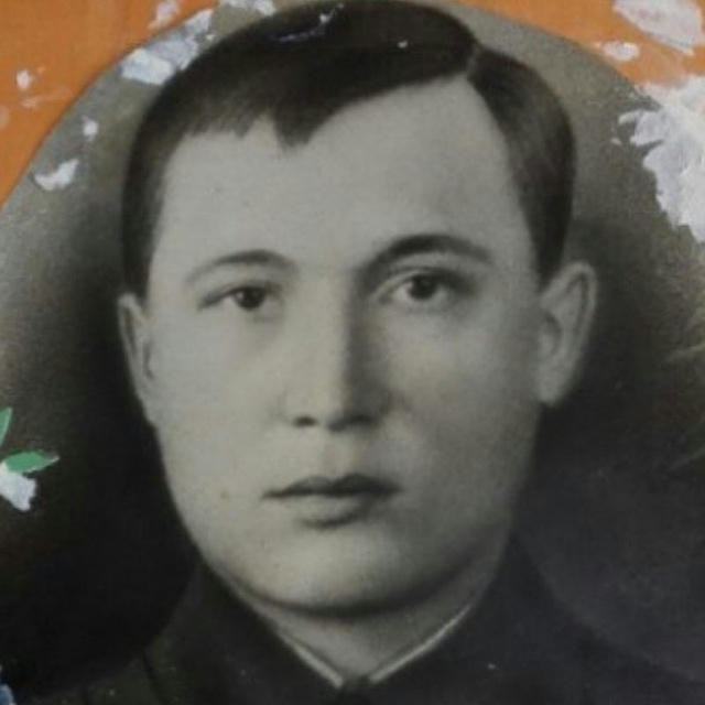 Николай Томашов