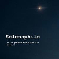 Selenophile 🌘 🌙