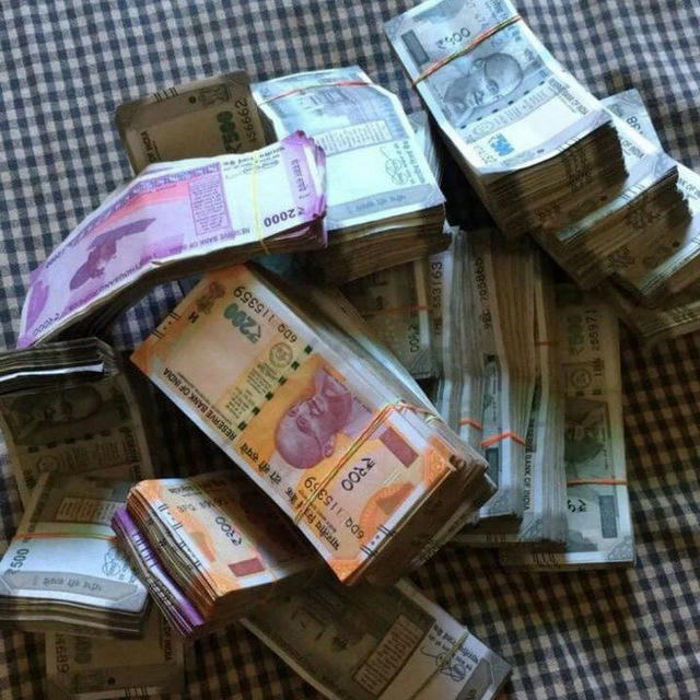 MONEY 💰 MONEY 💰