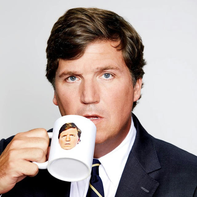 Tucker Carlosn