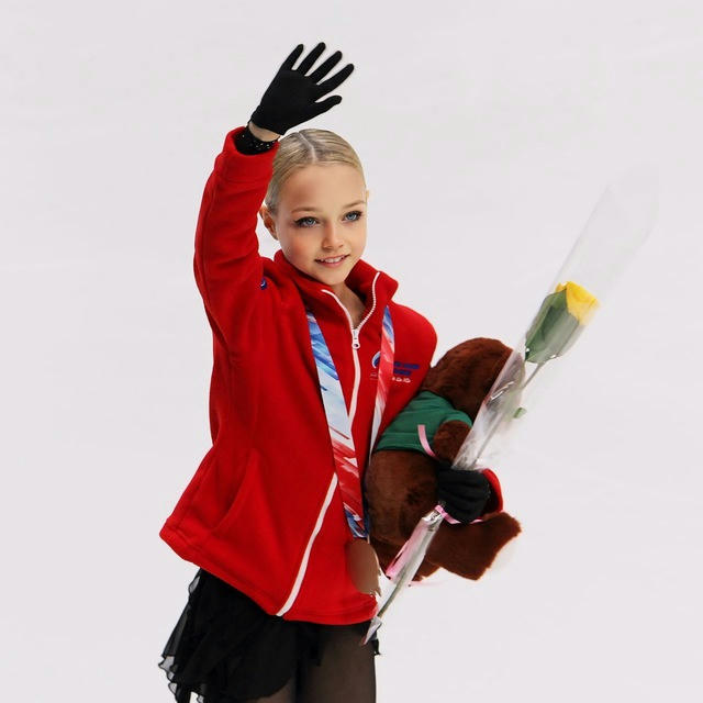 Elena Kostyleva figure skater