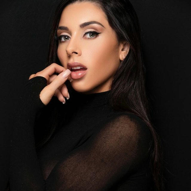 Luiza Marcato | Free 🔥