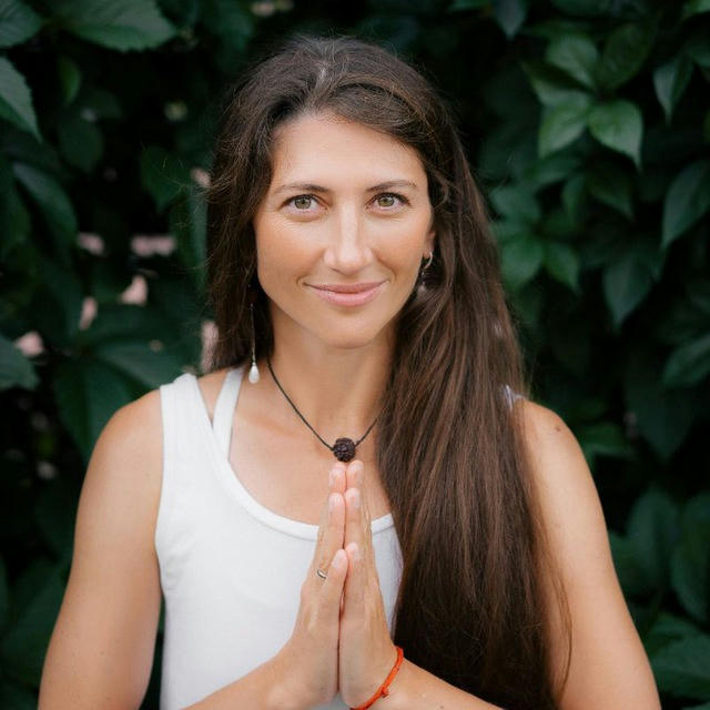 Анна Курманова | йога-наставник