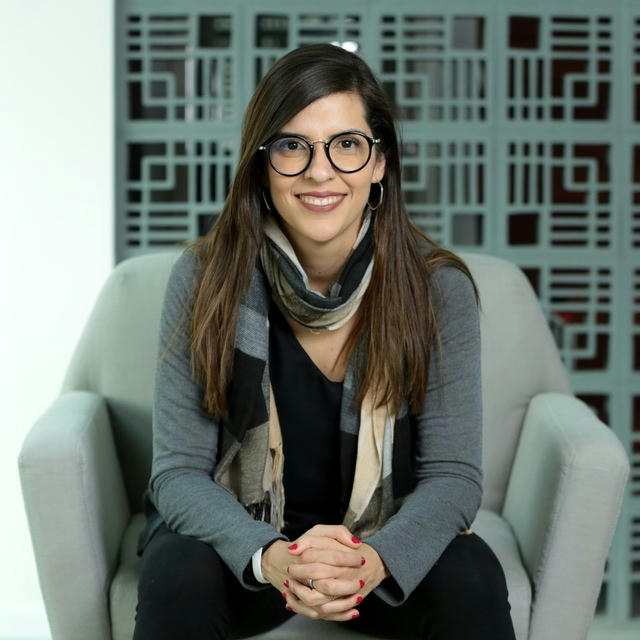 Prof Amanda Aires
