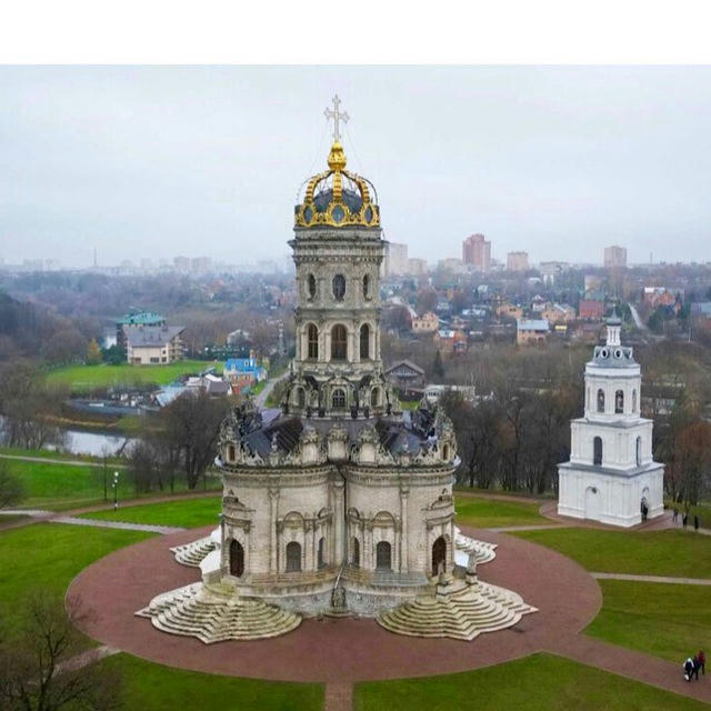 Знаменский храм Дубровицы