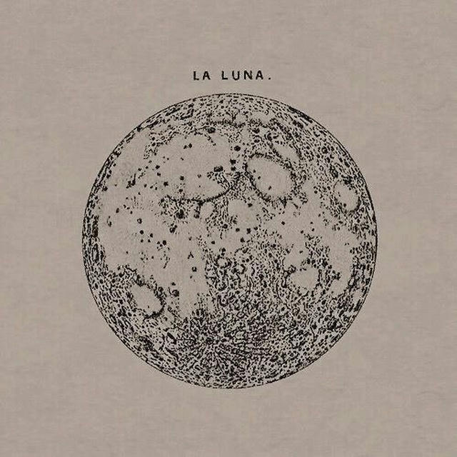 "au" la luna 🖤