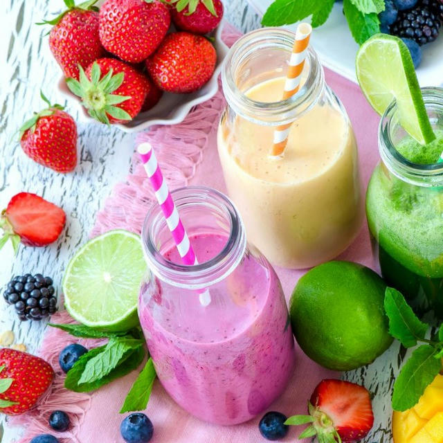 SMOOTHIES & MORE