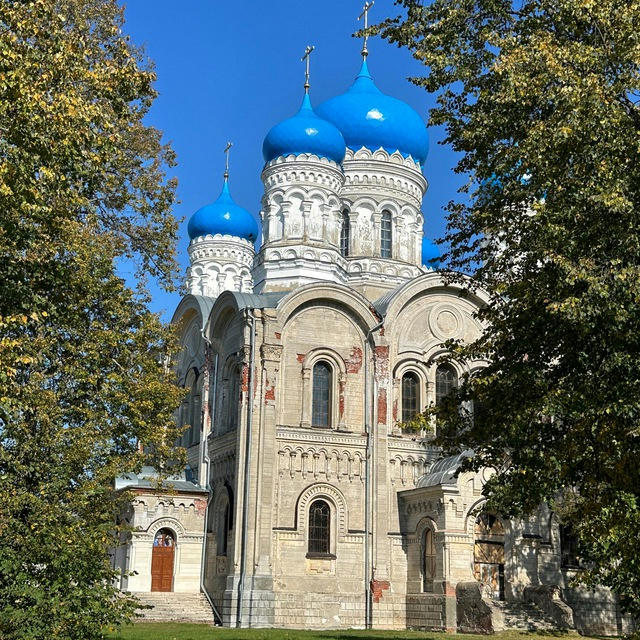 Прихожане Воскресенско-Феодоровского монастыря