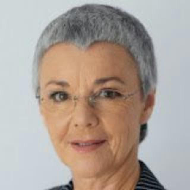 Gabriele Krone Schmalz ꙳