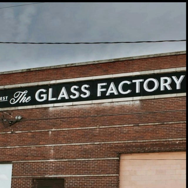 THE GLASS FACTORY 🧊🧀