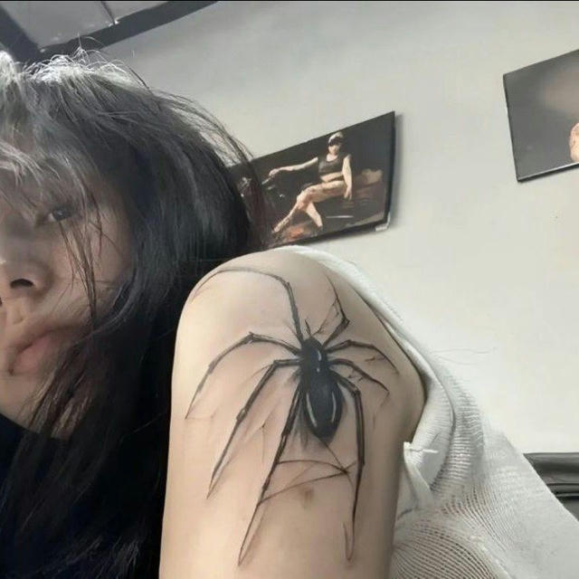 spiderwomen.