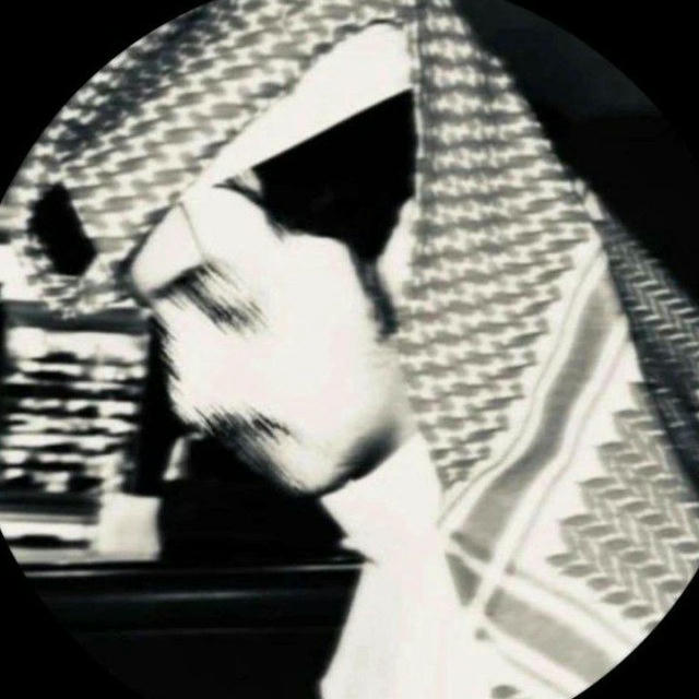 ريّ١ .