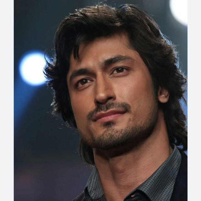 ကွန်မန်ဒိုမင်းသား Vidyut Jammwal Movies Collection