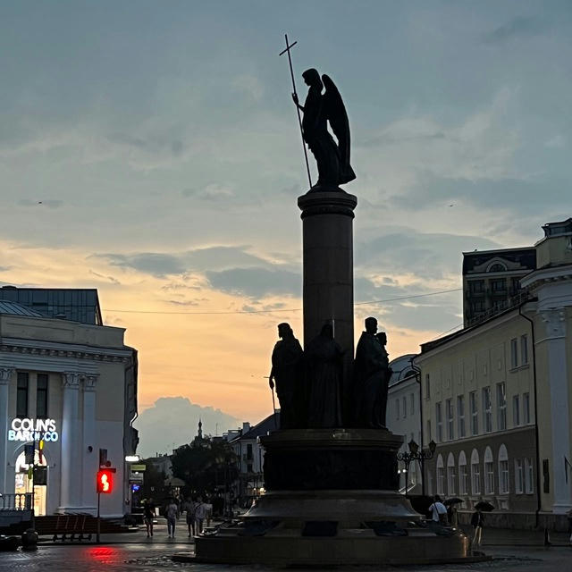 Нотариусы: Брестская городская НК