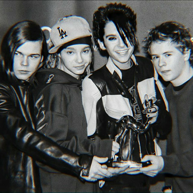 стикеры tokio hotel.ᶠʳ ʲᵃᶜᵉ