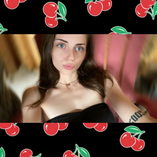 𝗖𝗵𝗲𝗿𝗿𝘆'𝘀 𝗣𝗿𝗼𝗺𝗼𝘀🍒