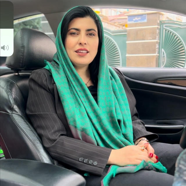 دکتر پریا محمودی 😍